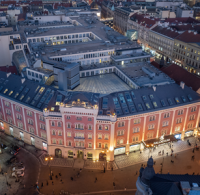 Investice do komerčních nemovitostí v ČR: poradenským lídrem na trhu je CBRE  se 43% podílem na všech uskutečněných transakcích